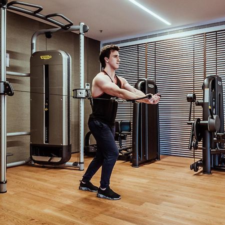 فندق Sls Buenos Aires Puerto Madero المظهر الخارجي الصورة Bodyweight tricep extension