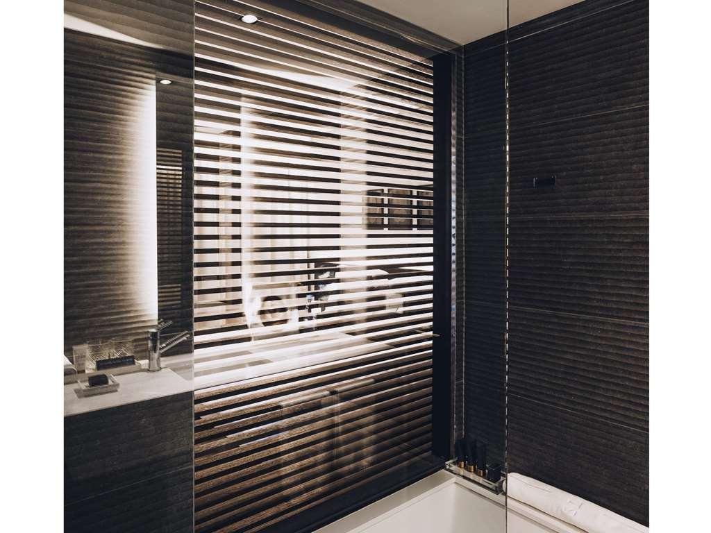 فندق Sls Buenos Aires Puerto Madero الغرفة الصورة Bathroom
